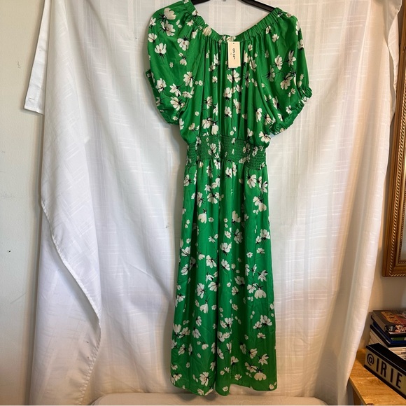 On 34th Plus Size Dress - Picture 6 of 11